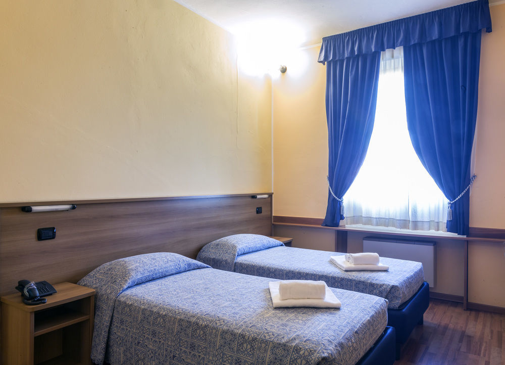 Hotel Postumia Dossobuono Dış mekan fotoğraf